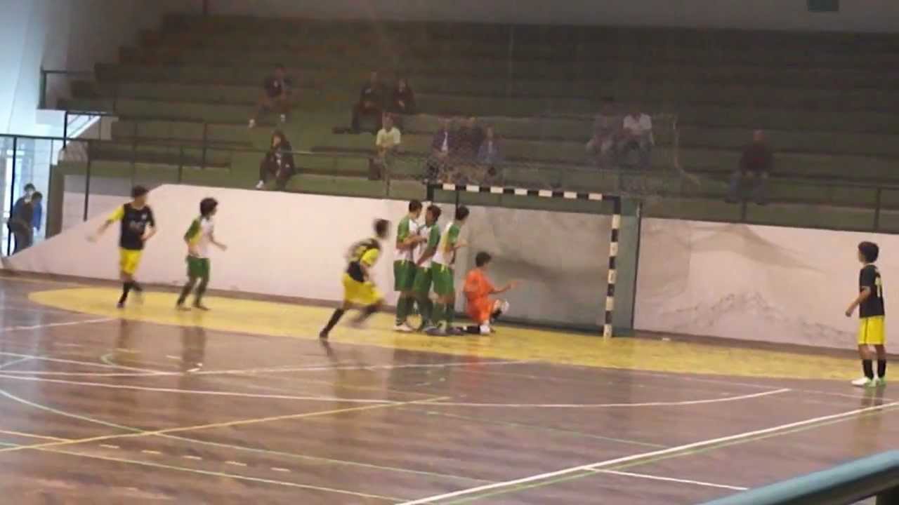 Alfa A.C. 1-0 A.Cave 94 06/10/2012 - Golo de Tiago Santos