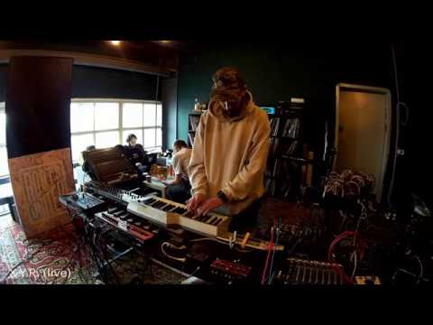 TESTFM @ Roots United Studio w/ X. Y. R. (live)