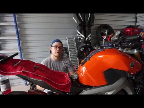 Fz09 Spark Plug Replacment