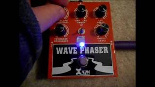 Video thumbnail for Xvive W1 Wave Phaser by Andy Thomas
