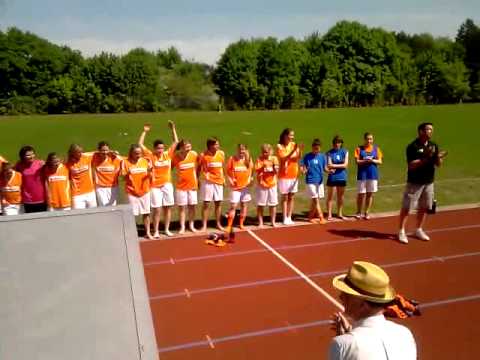 1.Damen Spandauer Kickers letztes Spiel am 08.05.2011 Traineransprache
