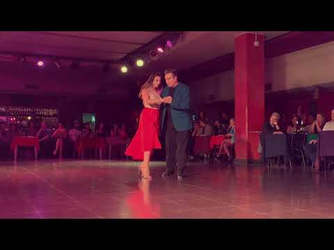 Moira Castellano y Chicho Frúmboli - Rodolfo Biagi-El Yaguarón