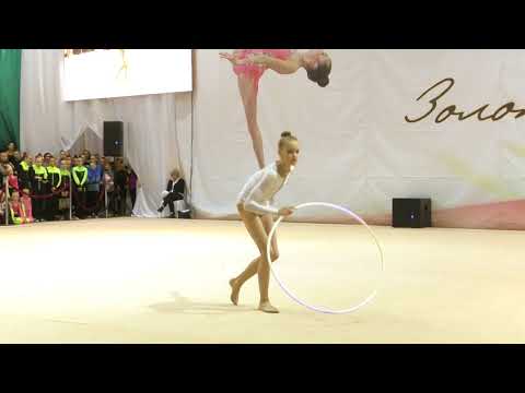 Тур Меланія 2005 обруч