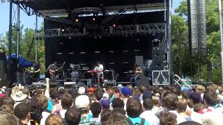 delorean- stay close pitchfork 2010