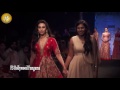 KARISHMA KAPOOR ON RAMP FOR ARCHITHA NARAYANAM SHOW LFW DAY 5
