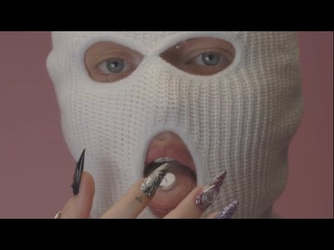 Gwen Dolyn - benzos & blut (audio+visuals)