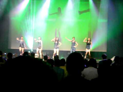 100712 Wonder Girls Mississauga Concert - Tell Me