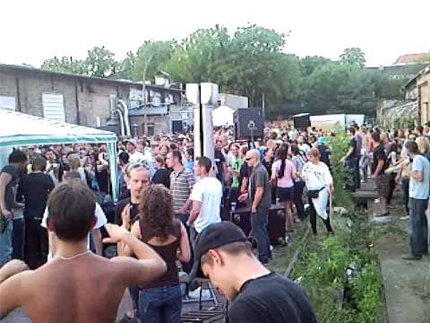 Techno-Openair anner Warschauer... BERLIN!