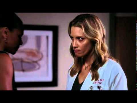 Private Practice . 4X10 " Just Lose It" (Naomi Hugs Charlotte)