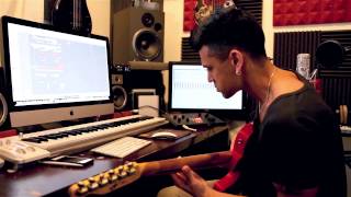 Andrew De Silva - Behind the music 