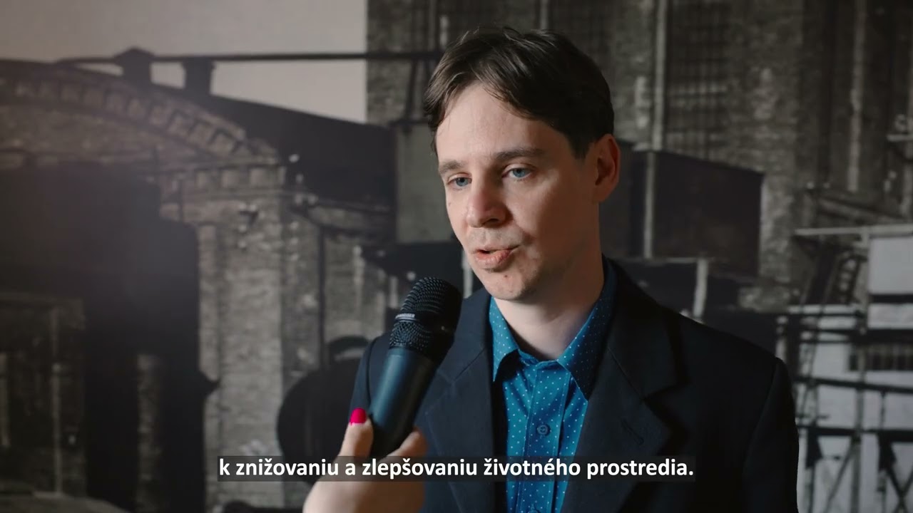 Náhľad videa: Slovnaft a Letecká fakulta TUKE nadviazali spoluprácu, v centre záujmu sú letecké palivá