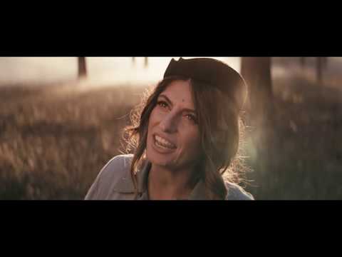 Jelena Radan - Negdje tamo gore (Official video)
