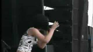 TSUNAMI BOMB - No Good Very Bad Day LIVE AT WARPED TOUR 2002