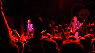 Alkaline Trio - Old School Reasons (Live at Clutch Cargos 2011)
