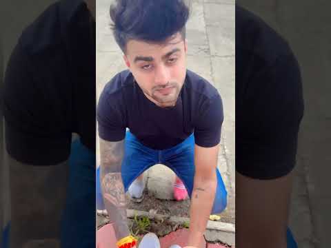 YouTube Thumbnail