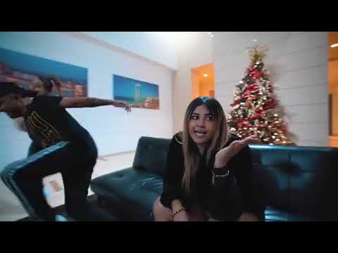 Tu Amiga Super Salvadora | Luisa Fernanda W & Itzza Primera