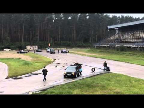 G63 AMG vs Cayenne Turbo