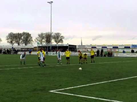 VVAC mist in derby tegen Groot-Ammers strafschop in blessuretijd (13 oktober 2012)