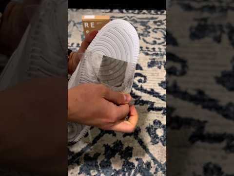 How to Keep Your Sneakers Looking New!