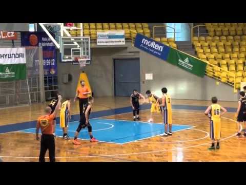 BK Snakes Ostrava U15 (22.11.2015) BK Opava - BK Snakes Ostrava  56:55