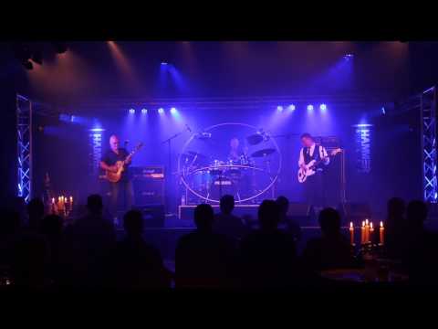 Back, Larsen & Thrane - The Hunter