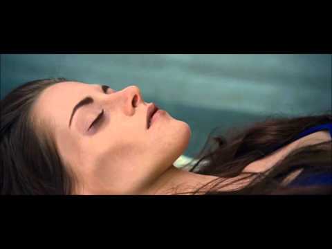download lagu mp3 mp4 Twilight Breaking Dawn Soundtrack, download lagu Twilight Breaking Dawn Soundtrack gratis, unduh video klip Twilight Breaking Dawn Soundtrack