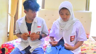 Download lagu CINTA MONYET BERSEMI KEMBALI - Film Pendek #kisahnyata #filmpendek #komedi #hiburan #alurcerita mp3