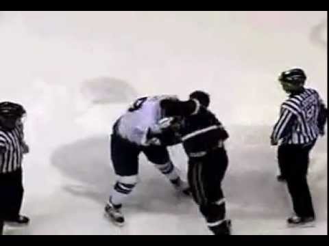 Garrett Klotz vs Jason Lynch