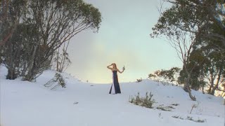Musik-Video-Miniaturansicht zu Waving To My Girl Songtext von Winten