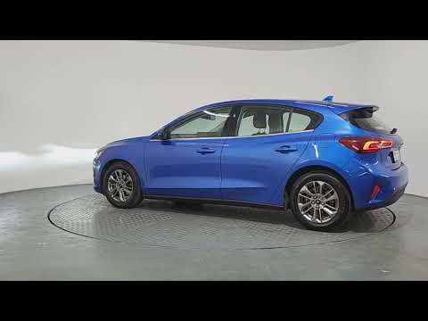 Ford Focus TITANIUM Petrol Manual - Image 2