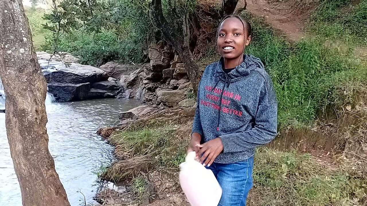 GOING TO FETCH WATER AND THE VIEW OF GEOGRAPHICAL SITES🥰😍