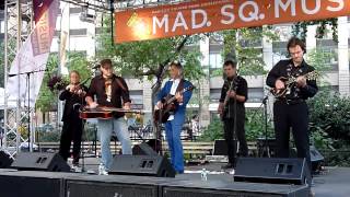 Jim Lauderdale - It's A Trap 9-15-12 Madison Square Park, NYC