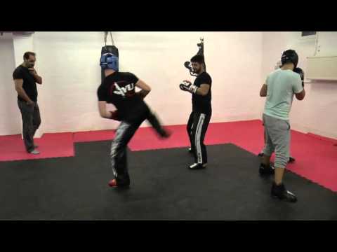 04 10 2015 Kickbox Sparring   3