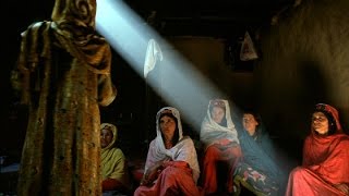 AYP| Pro Natural Lighting Tips: Strobe & Photojournalism - Ed Kashi