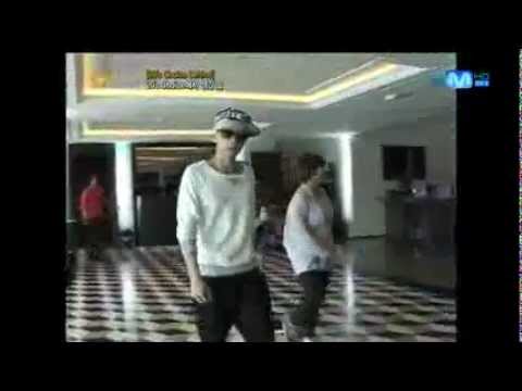 120702 Mnet Wide - เบื้องหลัง งาน Mnet 20's Choice - Wooyoung.