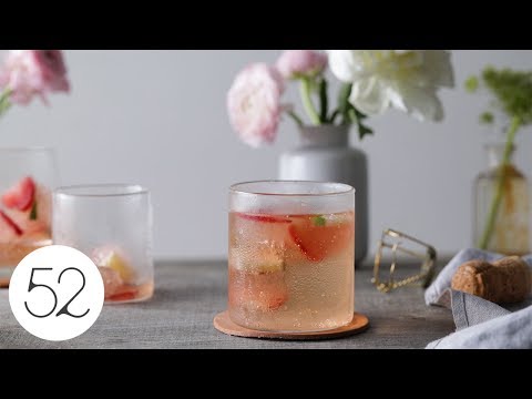 download lagu mp3 mp4 Rose Wine Ice Cubes, download lagu Rose Wine Ice Cubes gratis, unduh video klip Rose Wine Ice Cubes