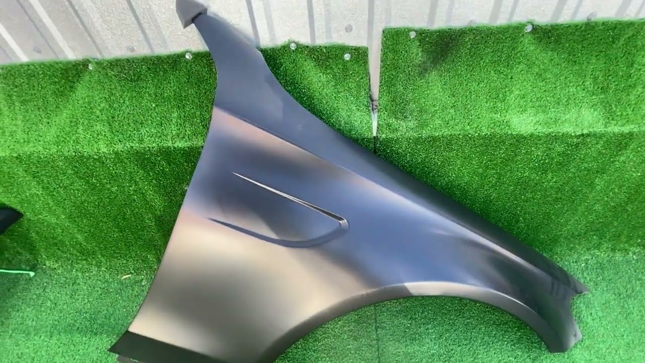 Mercedes C-сlass W205 2014-2021 рр. Крило праве (алюміній, 1 шт) Video 1
