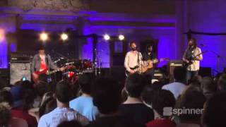 Band Of Horses - Factory ( Live)