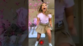 Spooky Scary Skeleton MEGA FAST (if you can dance then you are subscribed👀💕)