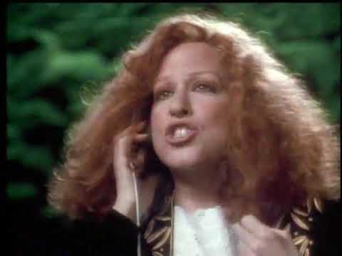 Beaches (1988) official trailer still with Bette Midler and Barbara Hershey