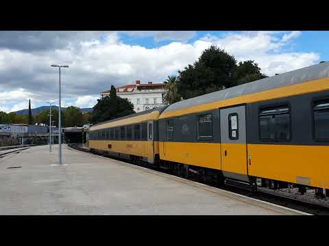 Le train Regiojet arrivant en gare de Split