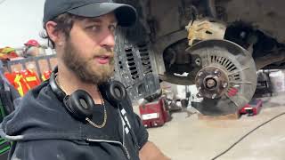 2010-2019 Toyota Highlander Front Brake Rotor, Pads & Caliper Replacement