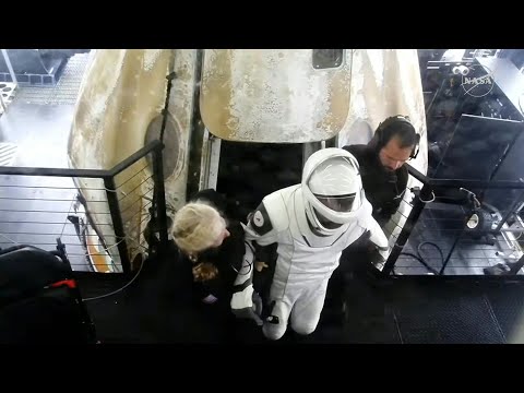 Video Thumbnail: Four astronauts return home from space station after successful splashdown | AFP