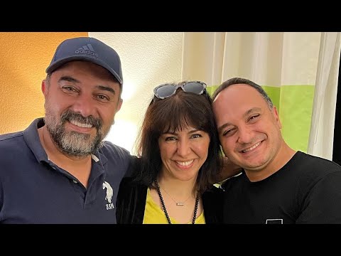 پيشكش به مردمى كه پس از ٤٤ سال آغوش گشوده اند براى بغل كردن آزادى…