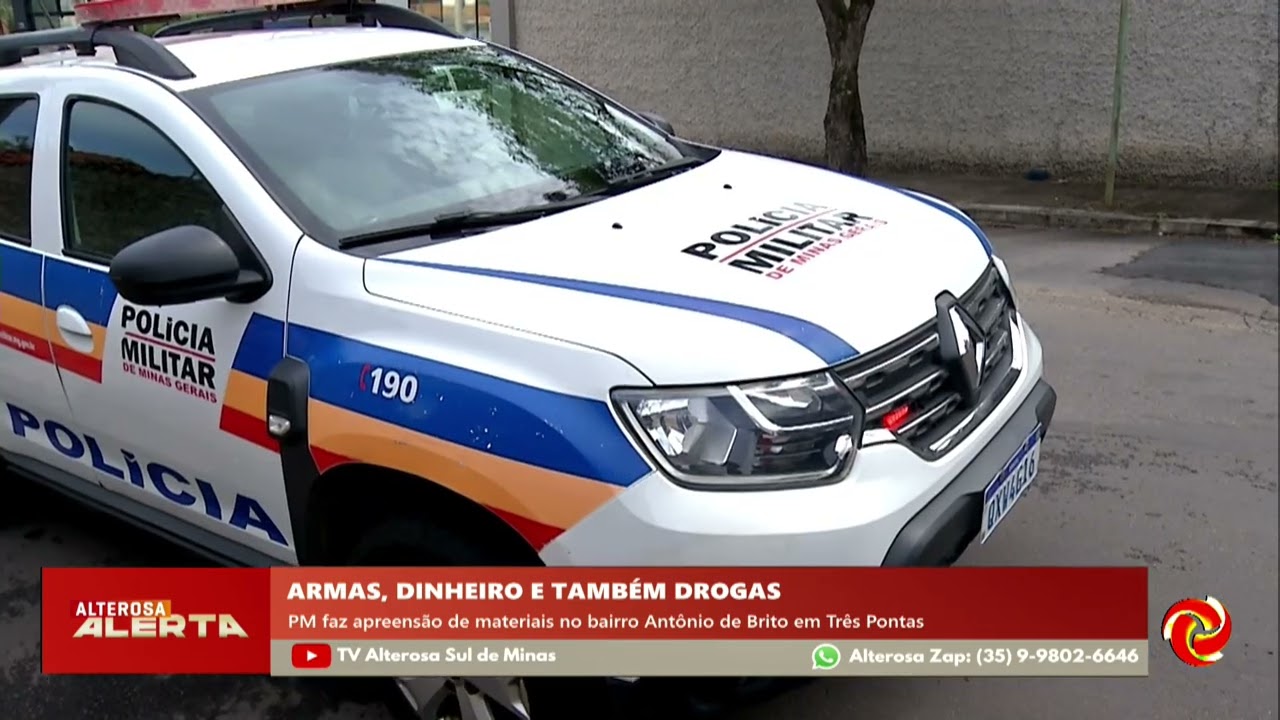 Polícia apreende drogas e armas brancas em Três Pontas