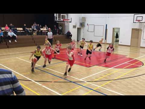 24.11.2019 mikropoikien (2010-2011) peli HoNsU White - Muurame "keltainen"