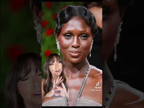 8 Fall Makeup Trends 2022 #makeuptrends #fall2022 #beautytrends #anggaitan #gemstones #blurredlips