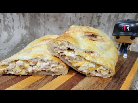 How to Make Chicken Bacon Ranch Stromoli