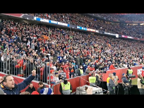 🏈 BEST OF 🇩🇪 🇺🇲  International fan songs at NFL Munich Game 2022, touching scenes!