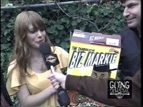 Nardwuar vs. Rilo Kiley